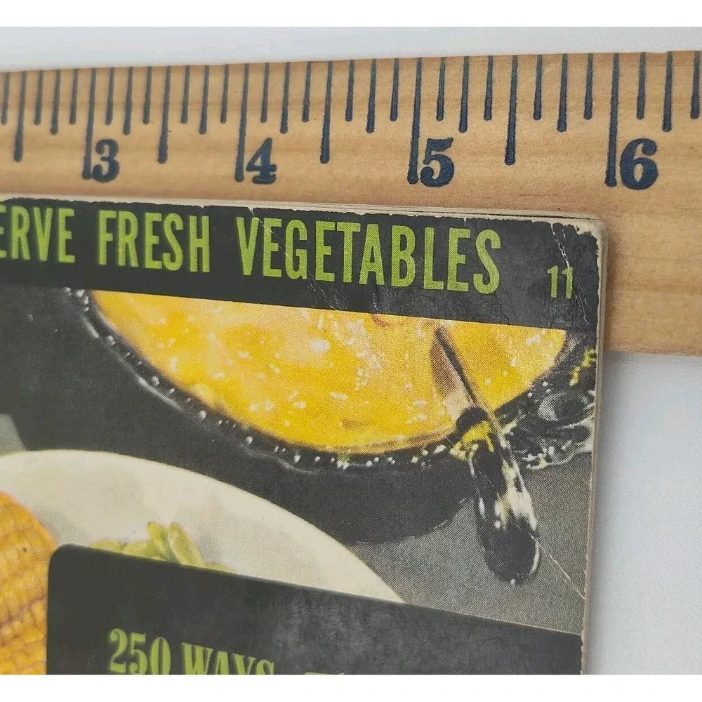 1953 RECIPES COOKBOOK Book 250 Ways to Serve Fresh Vegetables SEE B38.1GA000